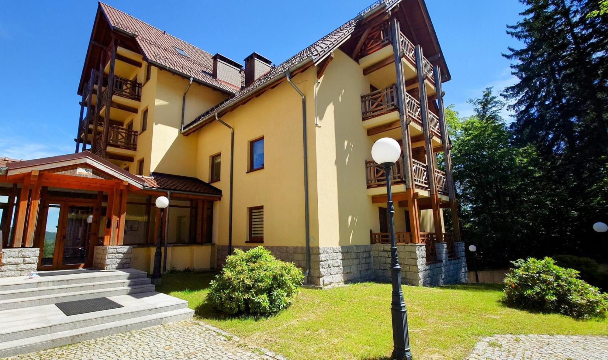 Апартаменти Uroczy Penthouse Шклярська Поремба Екстер'єр фото